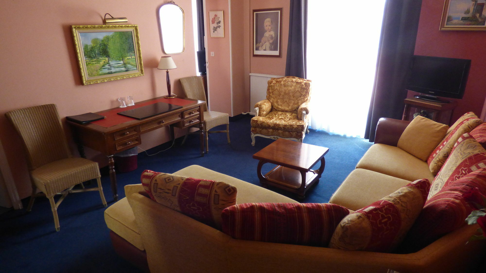 Hotel L'Olivier - Piscine & Parking Cannes Dış mekan fotoğraf